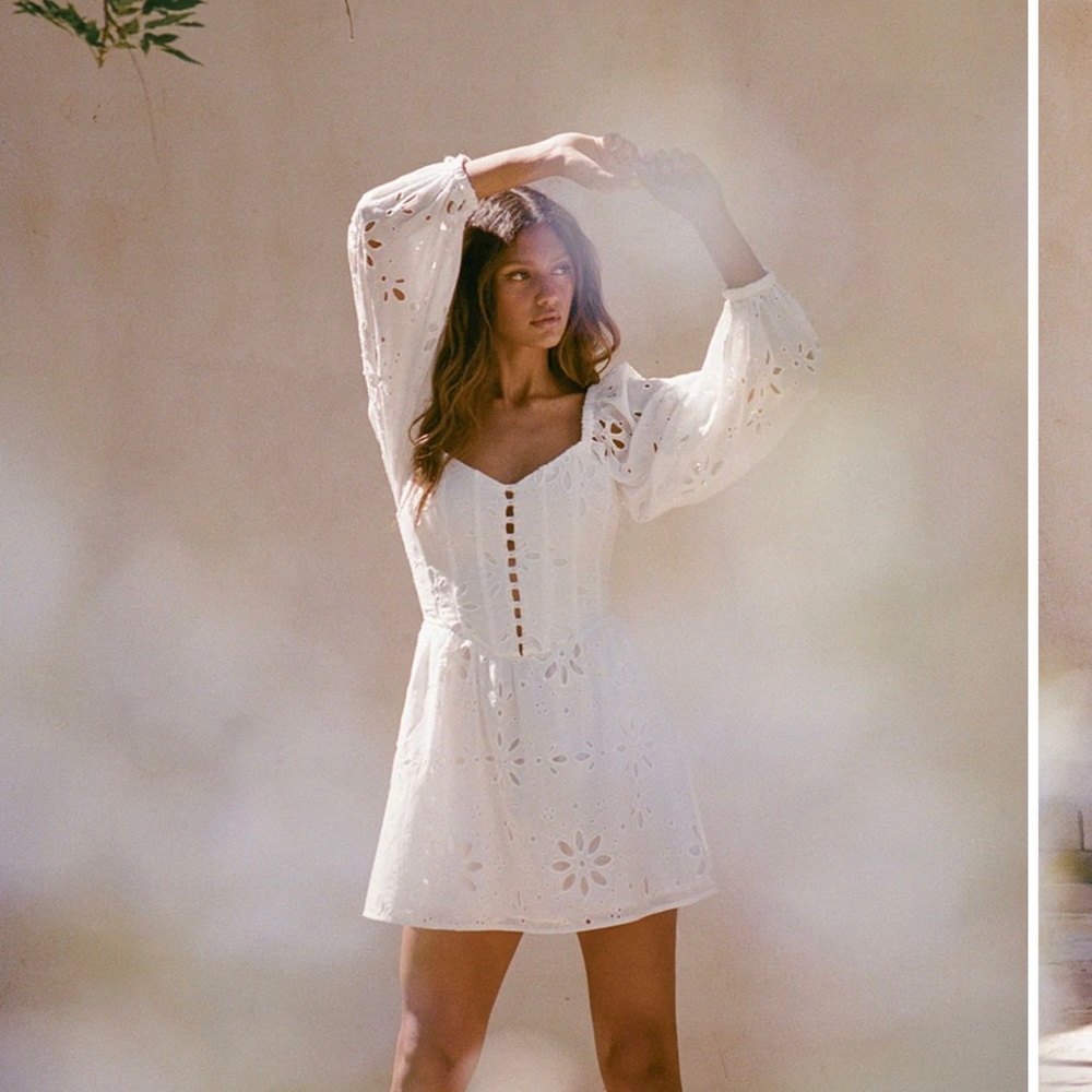 White cotton dress.